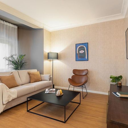 Rafael Apartment By Olala Homes L'Hospitalet de Llobregat Exteriör bild